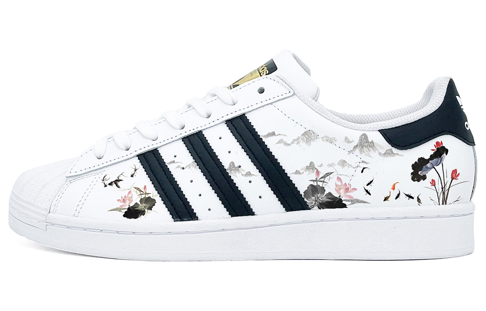 Buy [Sepatu Kustom] adidas Originals Superstar 'Koi Lotus' EG4958(Team2--锦鲤戏莲)