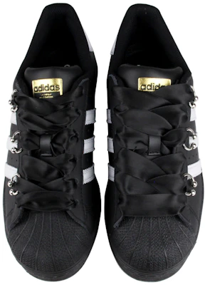 【客製化球鞋】 adidas originals Superstar 摩登黑銀 銀環 絲質鞋帶 無性別風格 時尚百搭與 四季款 高包覆性 輕便 低筒 運動鞋 男女皆宜 黑銀色 Purchase 【客製化球鞋】 adidas originals Superstar 摩登黑銀 銀環 絲質鞋帶 無性別風格 時尚百搭與 四季款 高包覆性 輕便 低筒 運動鞋 男女皆宜 黑銀色