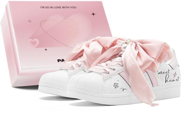 【客製化球鞋】 adidas originals Superstar 浪漫520 寶藏女孩 愛之心 可拆式蝴蝶結飾品 特製鞋盒 低筒 休閒板鞋 男女款 粉色 Buy 【客製化球鞋】 adidas originals Superstar 浪漫520 寶藏女孩 愛之心 可拆式蝴蝶結飾品 特製鞋盒 低筒 休閒板鞋 男女款 粉色