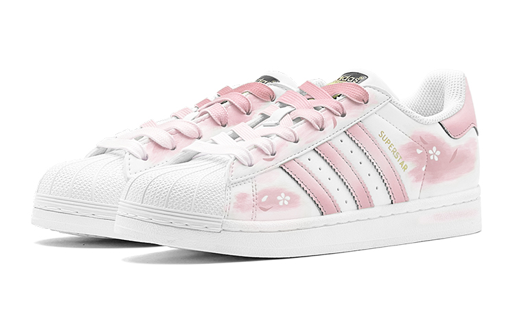 Shop 【定制鞋款】阿迪达斯Originals Superstar "春季樱花粉白" EG4958(TeamS2-漫山璎洛S-BOX)