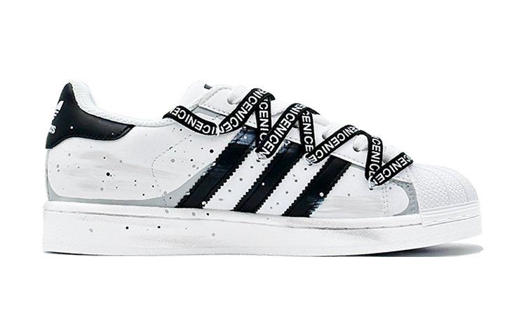 Order 【カスタムシューズ】アディダスオリジナルス スーパースター「ストリートグラフィティ グレーホワイト」 EG4958(Team88-CRA爱情S-BOX)