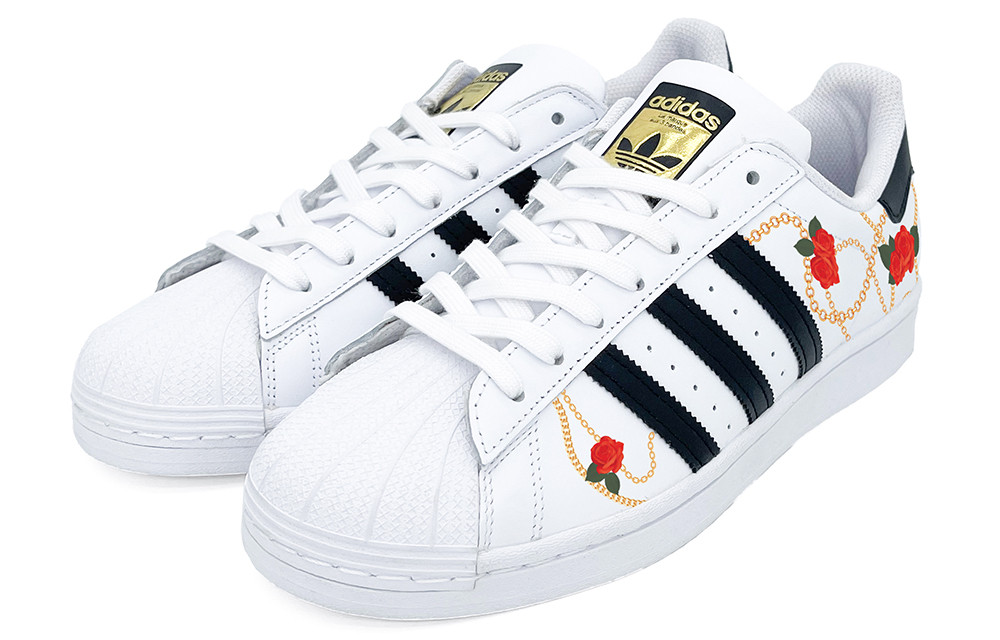 Lookbook [カスタムシューズ] アディダス オリジナルス スーパースター '白 黒 赤' EG4958(Team2-链条玫瑰-)