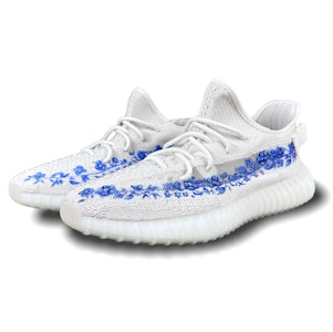 カスタムメイド Yeezy Boost 360 V2 "青白磁" HQ6316(Qin1-男女同款青花瓷) Lookbook カスタムメイド Yeezy Boost 360 V2 "青白磁" HQ6316(Qin1-男女同款青花瓷)