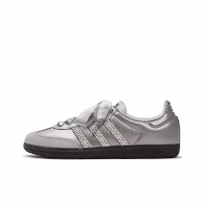 【訂製球鞋】 adidas originals Samba OG 德訓 月光銀刻 千禧 芭蕾風 優雅 蕾絲花邊 絲綢鞋帶 耐磨 低筒 板鞋 男女同款 銀色 Buy 【訂製球鞋】 adidas originals Samba OG 德訓 月光銀刻 千禧 芭蕾風 優雅 蕾絲花邊 絲綢鞋帶 耐磨 低筒 板鞋 男女同款 銀色