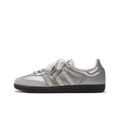【訂製球鞋】 adidas originals Samba OG 德訓 月光銀刻 千禧 芭蕾風 優雅 蕾絲花邊 絲綢鞋帶 耐磨 低筒 板鞋 男女同款 銀色 Order 【訂製球鞋】 adidas originals Samba OG 德訓 月光銀刻 千禧 芭蕾風 優雅 蕾絲花邊 絲綢鞋帶 耐磨 低筒 板鞋 男女同款 銀色