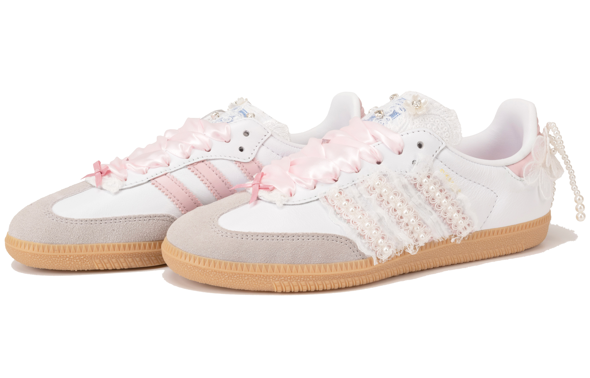 Shop 【訂製球鞋】 adidas Samba Og 珍珠緞帶 芭蕾風格 女孩 時尚 防滑 板鞋 粉白男女款