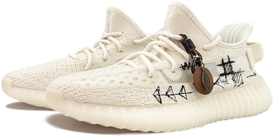 【定制鞋】阿迪达斯 Yeezy Boost 350 '复古涂鸦' HQ6316(Team40-男女款复古涂鸦白黑S-BOX) Lookbook 【定制鞋】阿迪达斯 Yeezy Boost 350 '复古涂鸦' HQ6316(Team40-男女款复古涂鸦白黑S-BOX)