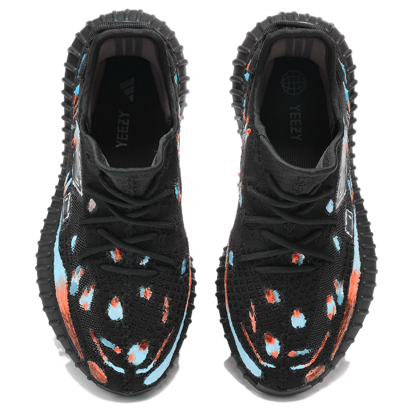 Yeezy boost 350 v2 x kaws 2025