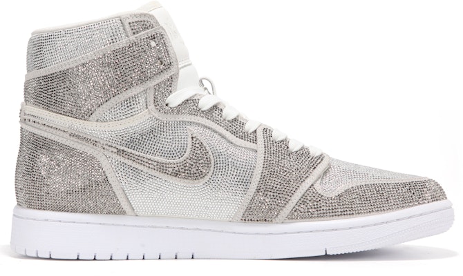 【定制球鞋】 Jordan Air Jordan 1 Centre Court 婚鞋 鑽石 水晶鞋 優雅 簡約 NO.205 換皮 高幫 復古籃球鞋 男女同款 白灰色 Shop 【定制球鞋】 Jordan Air Jordan 1 Centre Court 婚鞋 鑽石 水晶鞋 優雅 簡約 NO.205 換皮 高幫 復古籃球鞋 男女同款 白灰色