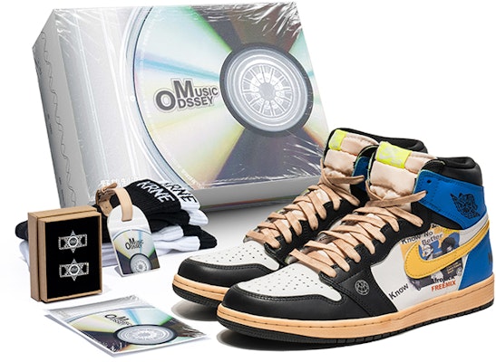 Zapatillas personalizadas Air Jordan 1 High OG 'Black Blue Toe Patina' 555088-702(TeamB-专辑深黑蓝O-BOX) Buy Zapatillas personalizadas Air Jordan 1 High OG 'Black Blue Toe Patina' 555088-702(TeamB-专辑深黑蓝O-BOX)
