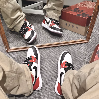 【訂製球鞋】Jordan Air Jordan 1 High OG龍遊四海 CNY新春龍年禮盒 玖柒 高筒 復古籃球鞋 男款 黑紅 11