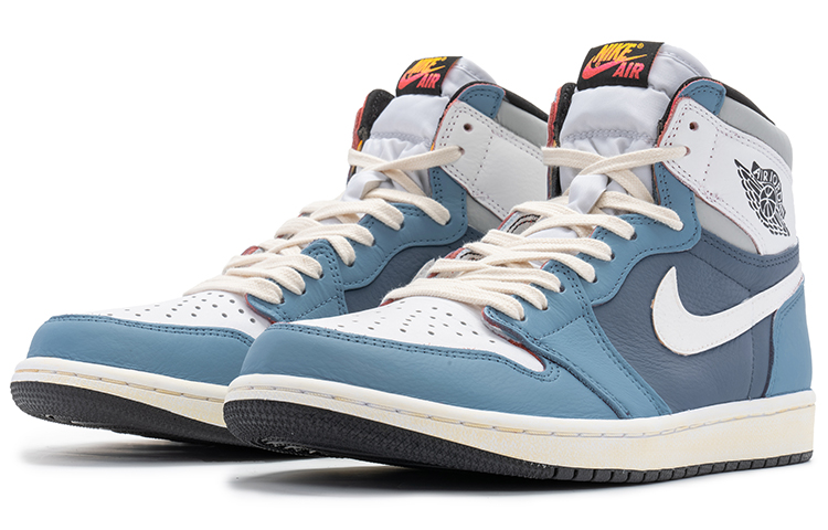 Lookbook [Kasut Custom] Air Jordan 1 Tinggi OG 'Haze Blue Summer Crane' 555088-603(TeamB-男女款雾霾蓝白蓝)
