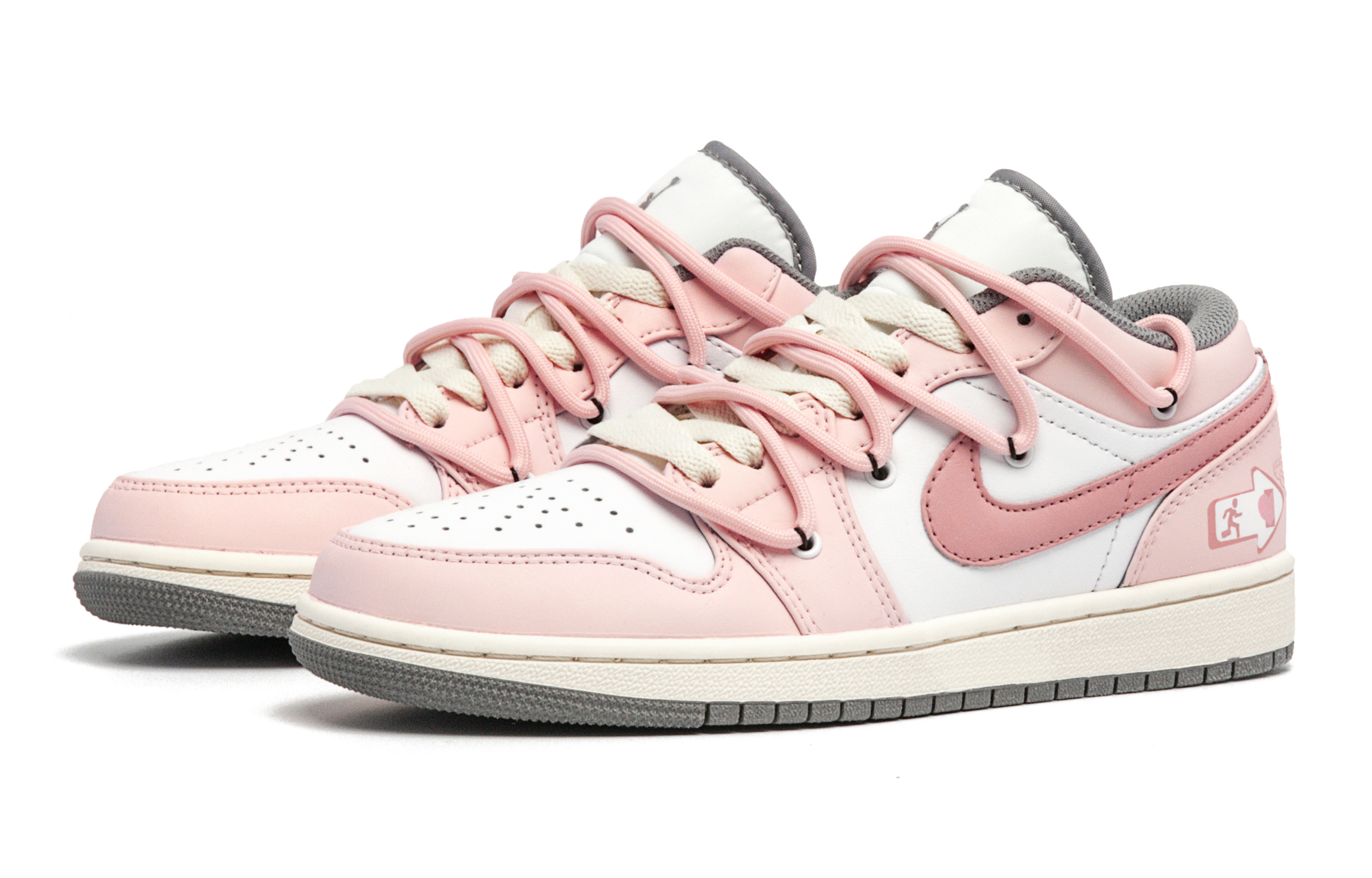 Lookbook 【訂製球鞋】Jordan Air Jordan 1 愛情軌跡 芭比粉 少女 簡約百搭 低筒 板鞋 GS 粉白