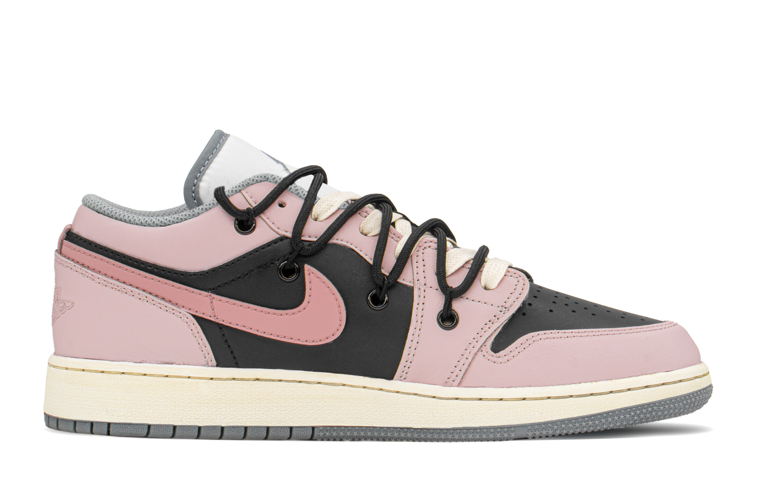 Lookbook [Sepatu Custom] Air Jordan 1 Low 'Hitam Pink - Pesona Musim Semi Beruntung' 553560-053(TeamA-AJ星泉S-BOX)