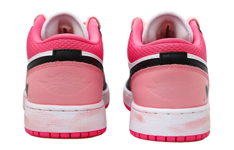 Shop [定制鞋款] Air Jordan 1 Low '黑粉白涂鸦多巴胺心' DR9498-168(Team拾玖-黑绿涂鸦S-BOX)