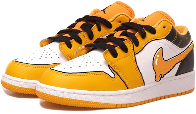 에어 조던 1 로우 '블랙 옐로우 애니' (커스텀) 553560-701(Team拾玖-黑黄二次元女) Lookbook 에어 조던 1 로우 '블랙 옐로우 애니' (커스텀) 553560-701(Team拾玖-黑黄二次元女)