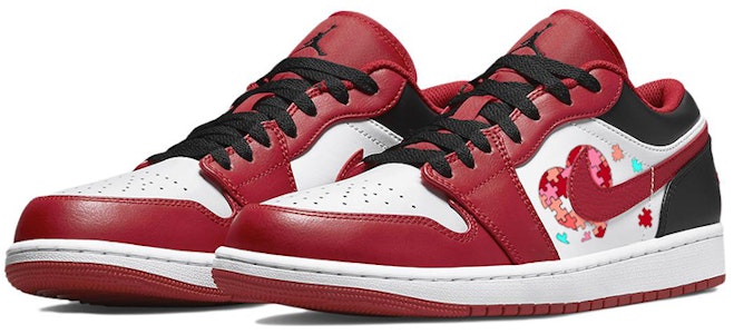 【カスタムシューズ】エアジョーダン1 ロー「ブリックハート レッド・ホワイト・ブラック」 553558-163(Team56-像素爱心) Lookbook 【カスタムシューズ】エアジョーダン1 ロー「ブリックハート レッド・ホワイト・ブラック」 553558-163(Team56-像素爱心)