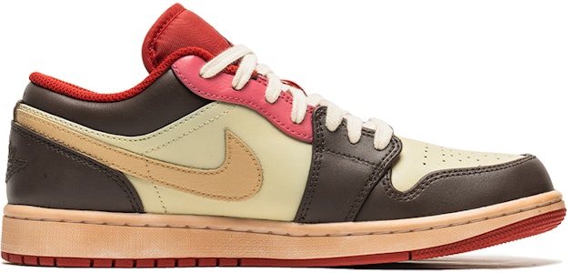 Zapatillas personalizadas Air Jordan 1 Low 'Brown-Red Graffiti Star' 553558-163(Team22-男五角星棕粉A-BOX) Lookbook Zapatillas personalizadas Air Jordan 1 Low 'Brown-Red Graffiti Star' 553558-163(Team22-男五角星棕粉A-BOX)
