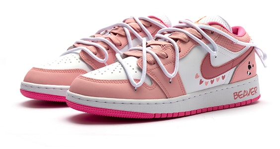【カスタムシューズ】エアジョーダン1ロー「バブルジェリーフィッシュピンクルーピー」 DR9498-168(Team15-可爱小狸) Lookbook 【カスタムシューズ】エアジョーダン1ロー「バブルジェリーフィッシュピンクルーピー」 DR9498-168(Team15-可爱小狸)