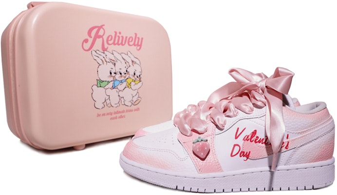 【カスタムシューズ】エアジョーダン1ロー「春節 ストロベリーピンク」 553560-130(TeamX-情人节草莓渐变粉-BOX) Buy 【カスタムシューズ】エアジョーダン1ロー「春節 ストロベリーピンク」 553560-130(TeamX-情人节草莓渐变粉-BOX)