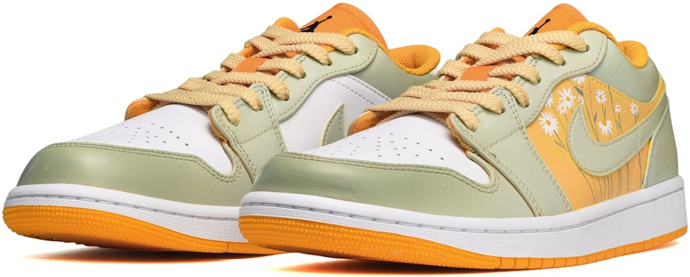 커스텀 에어 조던 1 로우 "데이지" (노랑/흰/초록) 553560-701(TeamE-女款手绘雏菊黄白绿) Lookbook 커스텀 에어 조던 1 로우 "데이지" (노랑/흰/초록) 553560-701(TeamE-女款手绘雏菊黄白绿)