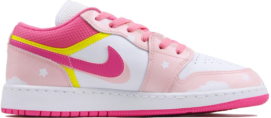 【訂製球鞋】Jordan Air Jordan 1 Low 可愛風 星星 雲朵 笑臉 雙勾 低幫 復古籃球鞋 GS 白粉 Lookbook 【訂製球鞋】Jordan Air Jordan 1 Low 可愛風 星星 雲朵 笑臉 雙勾 低幫 復古籃球鞋 GS 白粉