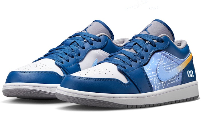 에어 조던 1 로우 '사이버펑크 청사진' (커스텀) 553558-412(Team56-科技蓝图) Lookbook 에어 조던 1 로우 '사이버펑크 청사진' (커스텀) 553558-412(Team56-科技蓝图)