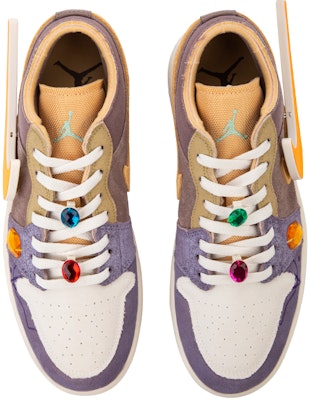 【定製球鞋】Jordan Air Jordan 1 賽博龐克 科幻鑽石 發光Swoosh 低筒 復古籃球鞋 男款 紫棕 Shop 【定製球鞋】Jordan Air Jordan 1 賽博龐克 科幻鑽石 發光Swoosh 低筒 復古籃球鞋 男款 紫棕