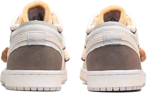 【訂製球鞋】Jordan Air Jordan 1 Low 做舊 立體小熊 低幫 復古籃球鞋 男款 白棕黃 Shop 【訂製球鞋】Jordan Air Jordan 1 Low 做舊 立體小熊 低幫 復古籃球鞋 男款 白棕黃