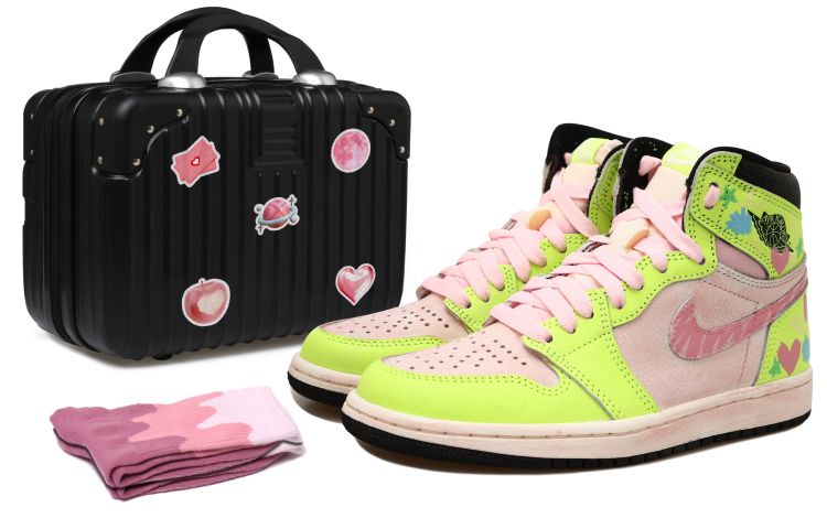 Buy [カスタムシューズ] エアジョーダン1 ロー 'ドーパミングラフィティハート' 555088-702(Team拾玖-荧光绿涂鸦S-BOX)