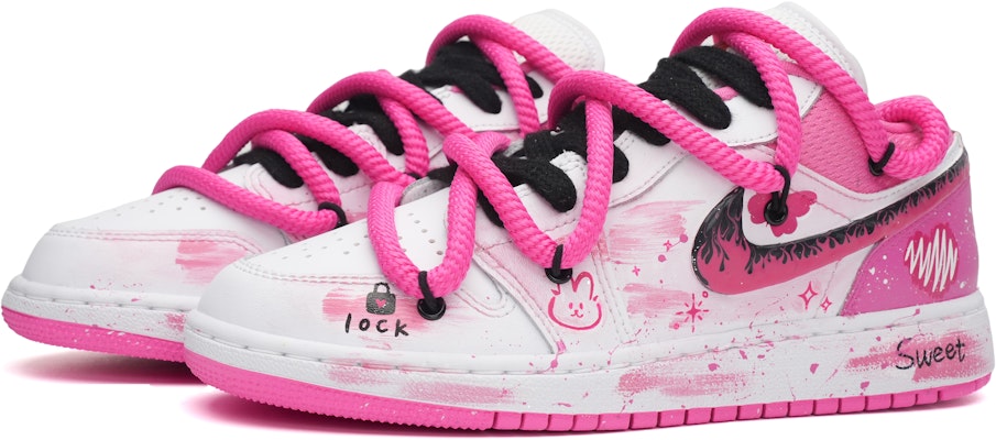 Air Jordan 1 Low "Dopamina Graffiti" (Desconstruidas) DR9498-168(Team35-夏日辣妹) Lookbook Air Jordan 1 Low "Dopamina Graffiti" (Desconstruidas) DR9498-168(Team35-夏日辣妹)