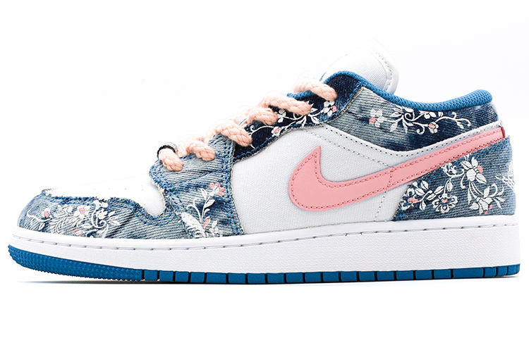 Buy 【定制鞋款】Air Jordan 1 低帮'花卉水洗牛仔涂鸦 白蓝' DM8947-100(Team肆-丹宁水洗花卉A)