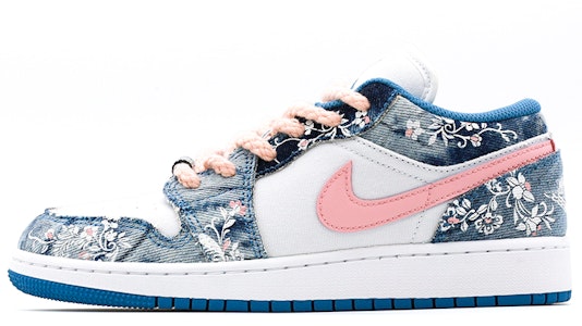 【定制鞋款】Air Jordan 1 低帮'花卉水洗牛仔涂鸦 白蓝' DM8947-100(Team肆-丹宁水洗花卉A) Buy 【定制鞋款】Air Jordan 1 低帮'花卉水洗牛仔涂鸦 白蓝' DM8947-100(Team肆-丹宁水洗花卉A)