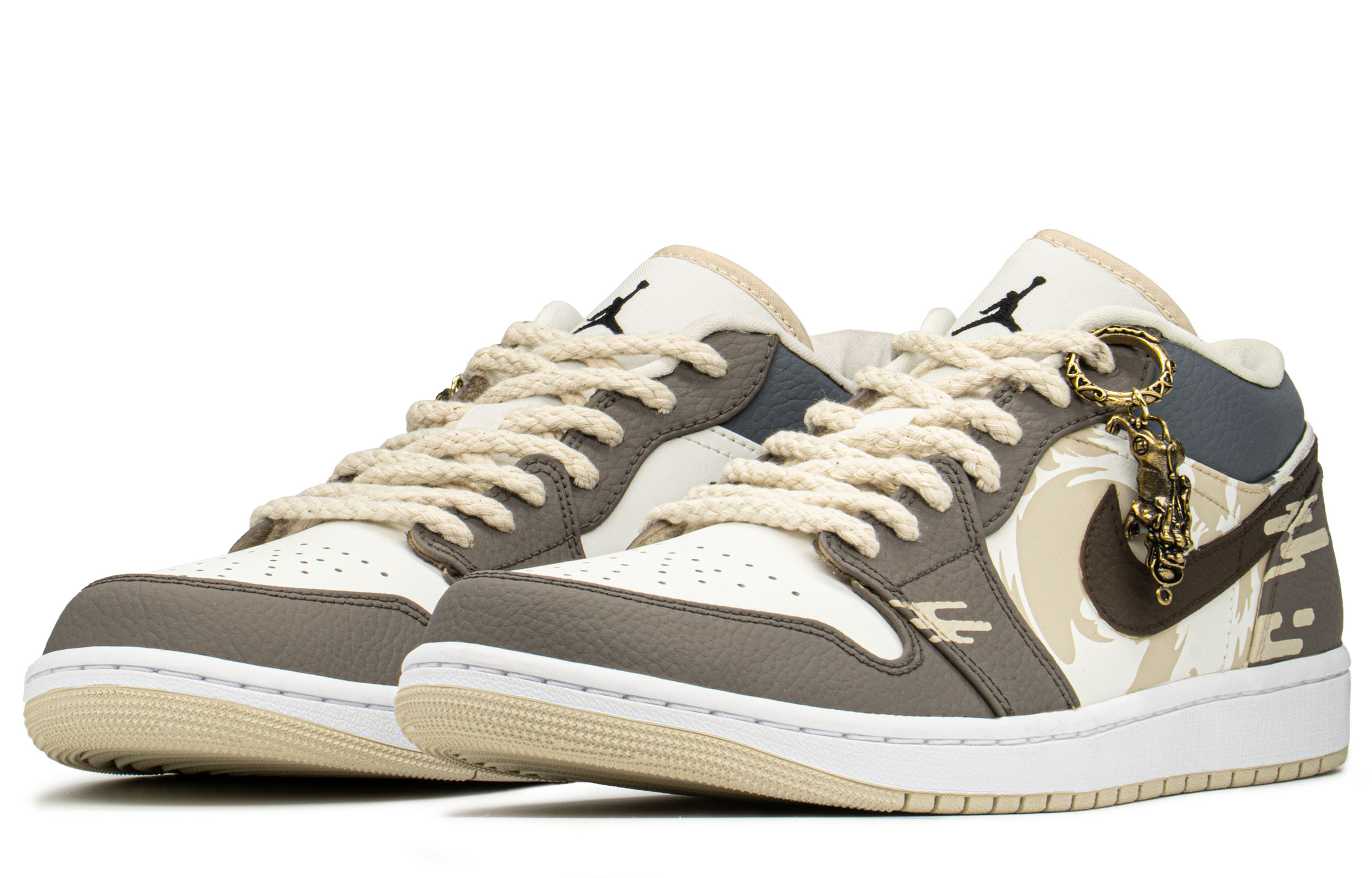 Lookbook 【訂製球鞋】 Jordan Air Jordan 1 Low 國風 福星高照 低幫 復古籃球鞋 男款 卡其灰