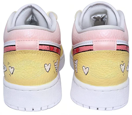 Jordan 1 Low "Graffiti Navidad" 553560-130(Team伍-女款爱心黄粉白) Purchase Jordan 1 Low "Graffiti Navidad" 553560-130(Team伍-女款爱心黄粉白)