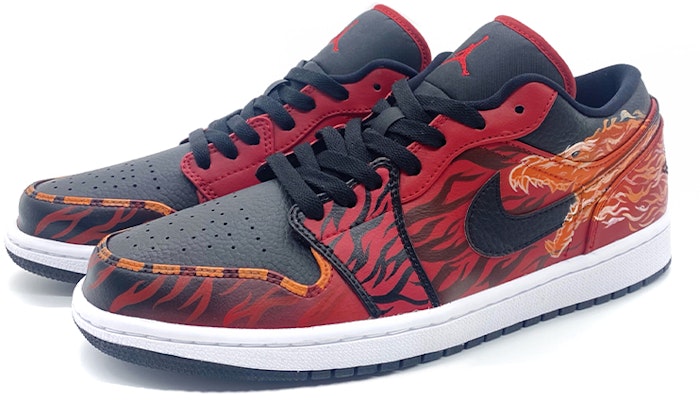 【カスタムシューズ】エアジョーダン1 ロー 'ジムレッドロア' 553558-605(Team柒-男女款反恐精英咆哮) Lookbook 【カスタムシューズ】エアジョーダン1 ロー 'ジムレッドロア' 553558-605(Team柒-男女款反恐精英咆哮)