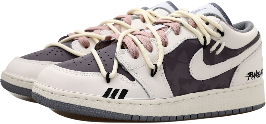 커스텀 에어 조던 1 로우 '블랙 모카' (Custom Air Jordan 1 Low 'Black Mocha') 553560-053(Team拾玖-高街黑巧S-BOX) Lookbook 커스텀 에어 조던 1 로우 '블랙 모카' (Custom Air Jordan 1 Low 'Black Mocha') 553560-053(Team拾玖-高街黑巧S-BOX)