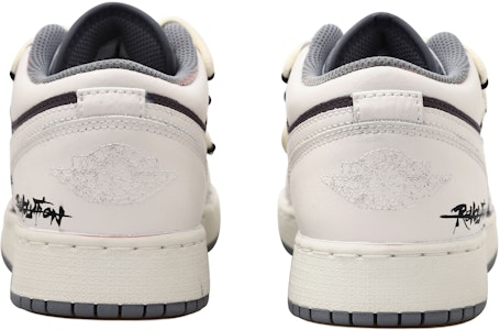 커스텀 에어 조던 1 로우 '블랙 모카' (Custom Air Jordan 1 Low 'Black Mocha') 553560-053(Team拾玖-高街黑巧S-BOX) Shop 커스텀 에어 조던 1 로우 '블랙 모카' (Custom Air Jordan 1 Low 'Black Mocha') 553560-053(Team拾玖-高街黑巧S-BOX)