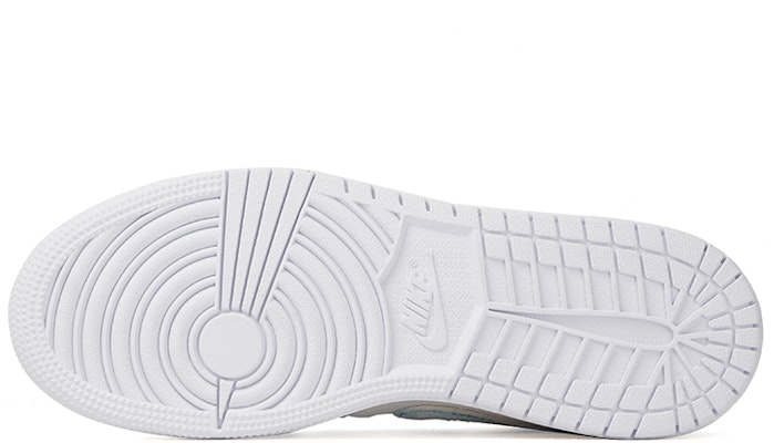 【定製球鞋】Jordan Air Jordan 1 Low 皮革 冰吸一夏 清爽 vibe風 簡約 解構 低筒 復古籃球鞋 GS 冰藍 Details for 【定製球鞋】Jordan Air Jordan 1 Low 皮革 冰吸一夏 清爽 vibe風 簡約 解構 低筒 復古籃球鞋 GS 冰藍