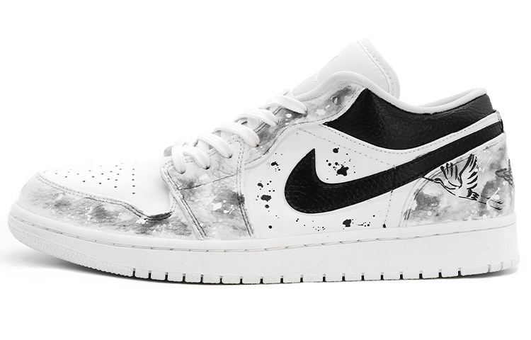 Buy 【定制鞋】Air Jordan 1 Low '墨水洗' 低帮 553558-130(TeamM-男款中国风水墨丹青黑白)