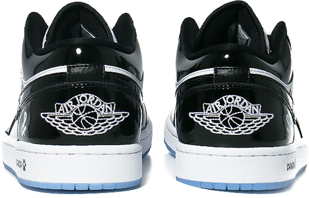 【訂製球鞋】 Jordan Air Jordan 1 悠閒大熊貓 漆皮 抗滑耐磨輕便 低筒 復古籃球鞋 男款 白黑 Purchase 【訂製球鞋】 Jordan Air Jordan 1 悠閒大熊貓 漆皮 抗滑耐磨輕便 低筒 復古籃球鞋 男款 白黑