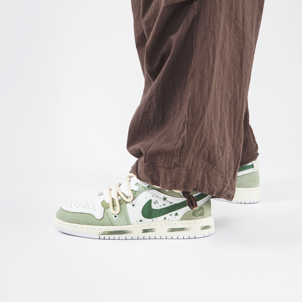 Cheap [定制鞋] Air Jordan 1 Low '淡白绿松石' FB9139-002(Team拾柒-女款低帮浅白青檀球鞋)