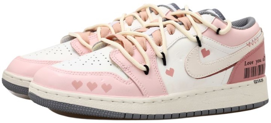 【訂製球鞋】 Jordan Air Jordan 1 OKHR 愛心 戀愛條形碼 把舊的 低筒 解構鞋帶 低筒 復古籃球鞋 GS 白粉 Shop 【訂製球鞋】 Jordan Air Jordan 1 OKHR 愛心 戀愛條形碼 把舊的 低筒 解構鞋帶 低筒 復古籃球鞋 GS 白粉
