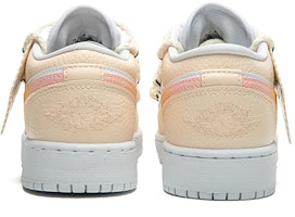 【客制化球鞋】Jordan Air Jordan 1 Low 吊飾 解構雙鞋帶 低筒 復古籃球鞋 GS 洋紅漸層塗鴉 Purchase 【客制化球鞋】Jordan Air Jordan 1 Low 吊飾 解構雙鞋帶 低筒 復古籃球鞋 GS 洋紅漸層塗鴉