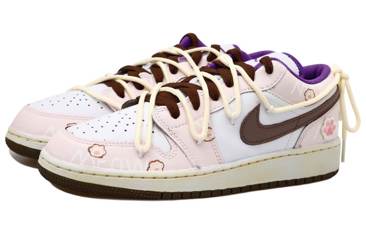 Shop [定制鞋款] Air Jordan 1 Low '摩卡猫爪涂鸦' 553560-215(Team拾玖-挚爱喵喵S-BOX）