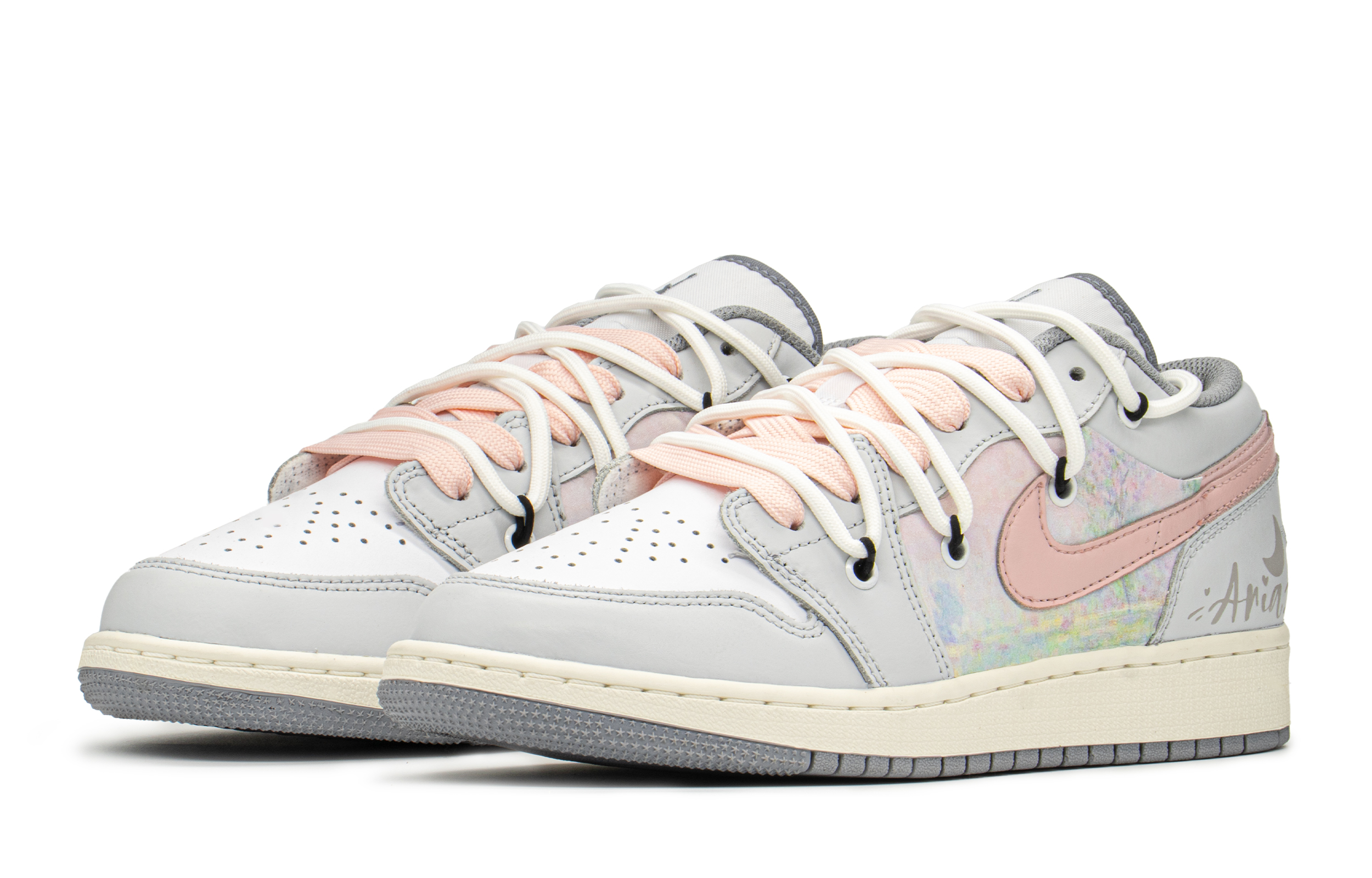 Shop 커스텀 에어 조던 1 로우 '문 그레이 핑크' 553560-053(TeamA-AJ油画灰S-BOX)