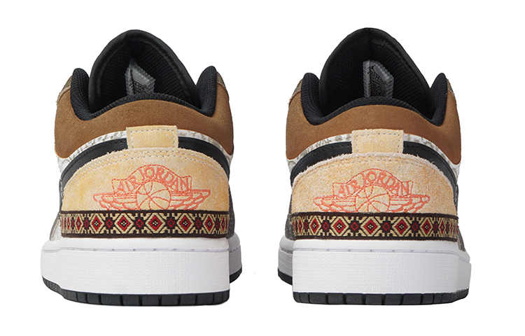 Purchase 【訂製球鞋】Jordan Air Jordan 1 低筒 皮革 印地安部落 民族 圖騰 神秘 鴛鴦反毛皮料 防滑耐磨 復古籃球鞋 男款 灰白棕