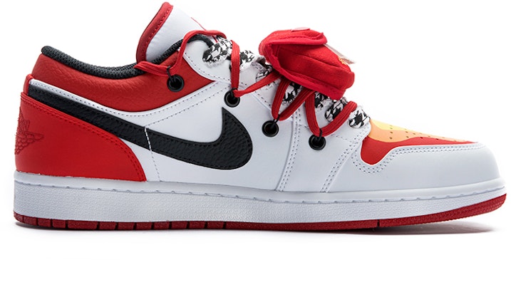 【定製球鞋】【9天發貨】Air Jordan 1 Low 芝加哥 新年主題 虎年限定 反轉白紅 解構雙鞋帶 熱成像 壓歲包 特殊鞋帶 老虎 低幫 復古籃球鞋 男款 白紅 Lookbook 【定製球鞋】【9天發貨】Air Jordan 1 Low 芝加哥 新年主題 虎年限定 反轉白紅 解構雙鞋帶 熱成像 壓歲包 特殊鞋帶 老虎 低幫 復古籃球鞋 男款 白紅