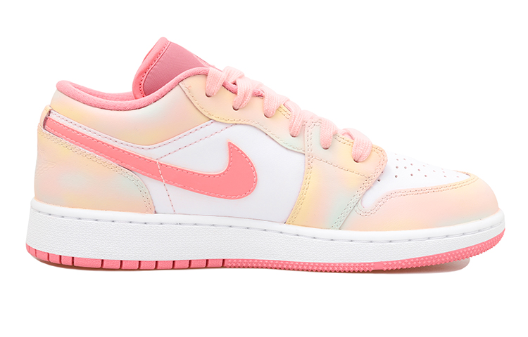 Order 【客製化球鞋】 Jordan Air Jordan 1 低筒 OKHR 清新 愛心 星星 夢幻暈染 復古籃球鞋 GS 粉白黃