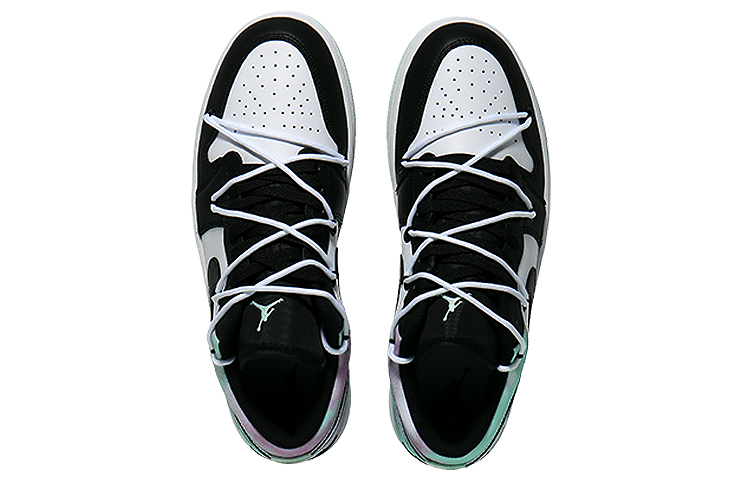 Shop [カスタムシューズ] エアジョーダン1ロー「ポーベアティファニーホワイト」 DM1199-100(Team10-趴趴熊)